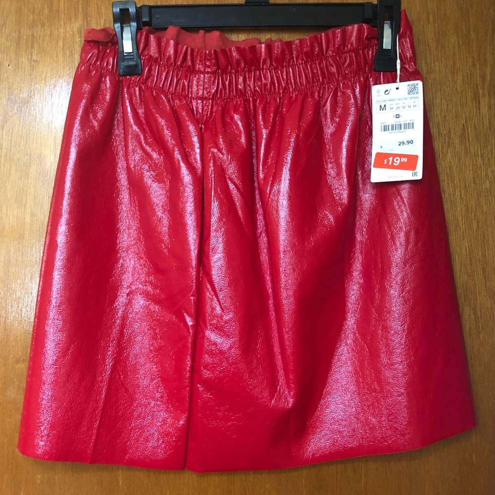🔥 Firey red pleather mini-skirt from Zara 🔥 🔥